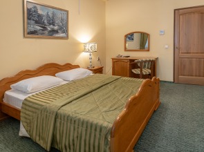 Отель Мирит