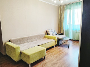 Квартира Трехкомнатная на Коммунистическом 35