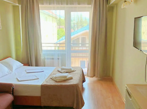 Гостевой дом Лазурит