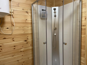 Дом наедине с природой