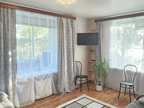 Квартира Просторная двухкомнатная возле пляжа