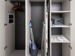 Апартаменты 4Кайф Kristall Apart с видом на море