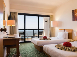 Отель Plaza Hotel Alexandria