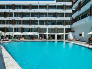 Отель Castellum Suites