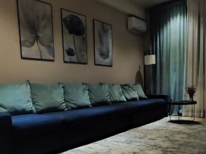 Квартира двухкомнатная Проспект Омарова 22