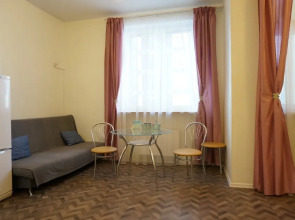 Апартаменты с Балконом Уютный Дом на Смольной 44