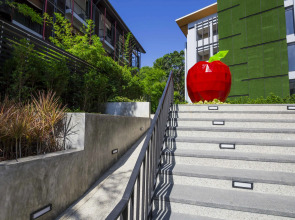 Курортный отель Apple A Day Resort