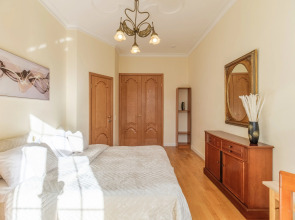 Апартаменты 3 спальни у Манежной площади 8 гостей