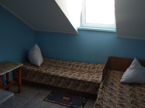 Гостевой дом Религиозная Организация Православный приход храма Всех Святых г. Феодосии Республики Крым Феодосийской епархии