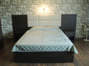 Моцарт Холл