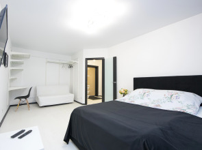 Апартаменты на Окской Набережной 13