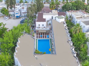 Отель Blue Bay Beach