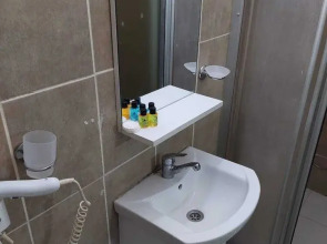 Отель Taksim Sem