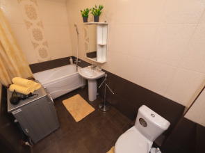 Апартаменты Novin квартал с видом во двор