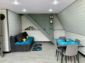 Частный дом Отражение гор