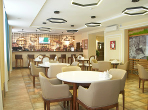 Отель Green Which