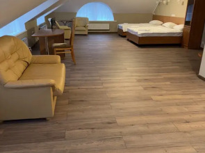 Отель Аристократъ