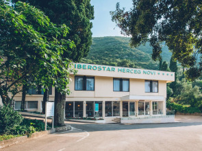 Отель Iberostar Herceg Novi