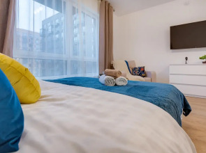 Квартира Студия с Панорамными Окнами Возле Метpo Лecнaя