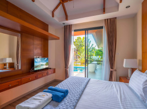 Rawayana West Villas and Kids Park