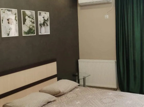 Квартира Студия, Запарина 111