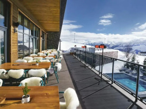 Отель Gudauri Lodge