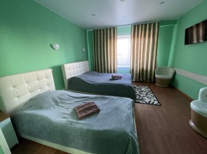 Мини-Отель Саяны