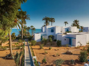 Курортный отель Hari Club Beach