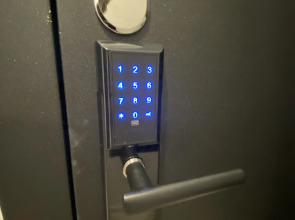 Апартаменты на Аллее Труда 21