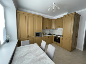 Квартира у набережной