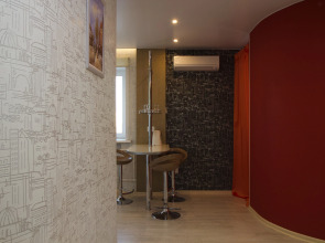 Апартаменты двухкомнатные с джакузи на Горького 1