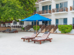 Отель Hulhule Island