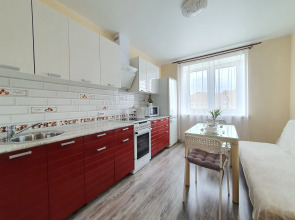 Апартаменты Живи Уютно Большой дружной семьей