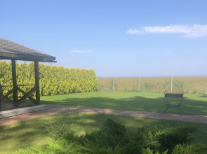 Дом на берегу Псковского озера