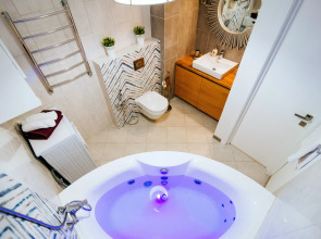 Апартаменты Возле Площади Победы