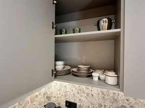 Апартаменты на втором этаже с балкoном