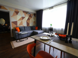 Квартира Стильная Современная с Проектором для Уютных Вечеров в Историческом Центре Города