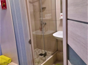 Хостел на Новособорной