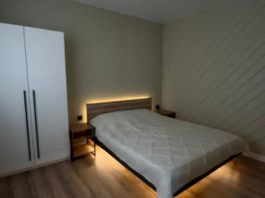 Частный дом с новым дизайнерским ремонтом и мебелью