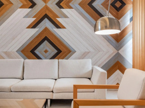 Lazure Hotel and Marina