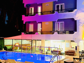 Отель Grand LAVİN