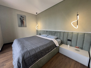 Квартира уютная 2х-к с дизайнерским ремонтом в ЖК Апарт