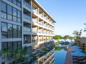 Курортный отель Golden Tulip Pattaya Beach Resort