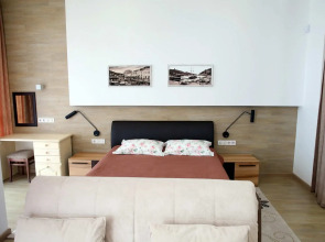 Жилые помещения Восток-Запад