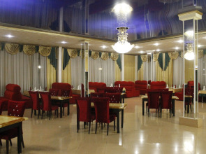 Де-Кастри (Бывш. Пять звезд)