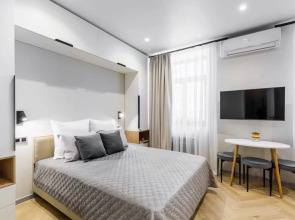 Апартаменты премиум Red Apartments 4-ех местные