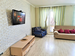 Апартаменты 1комн 3хместный стандарт Нефтяники!