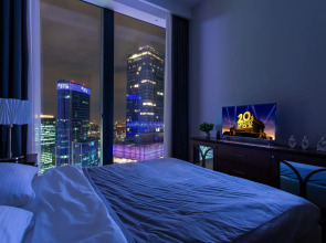 Апартаменты Sky City Moscow 62 этаж! Вид на Башни, Лужники, Парк победы и город! Очень уютный!