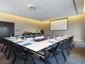 Отель Barceló Al Jaddaf