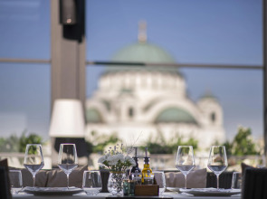 Отель Crystal Hotel Belgrade